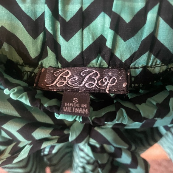 High waisted BeBop Teal Chevron Shorts - Picture 4 of 4